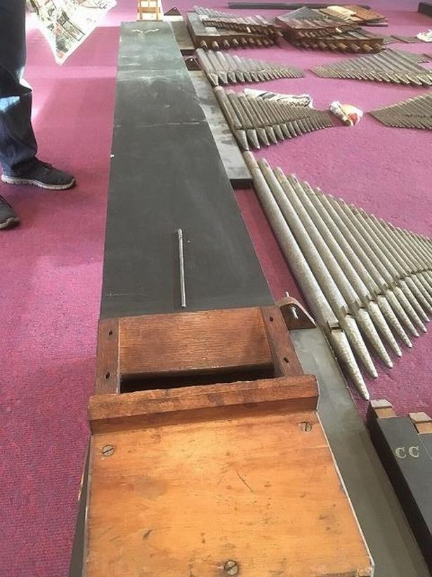 Organ pipes dismantled